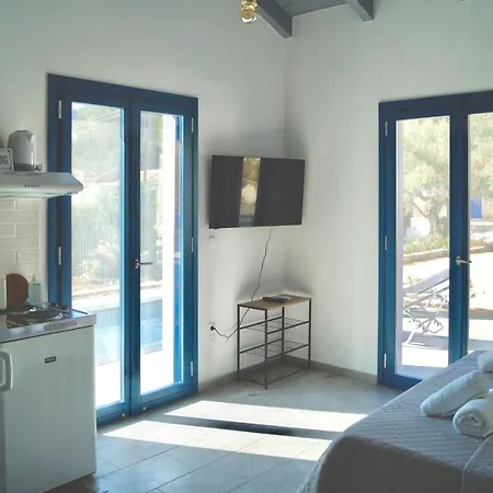 Apartment Throisma With Private Pool & Parking *