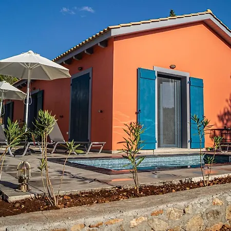 Throisma With Private Pool & Parking Apartment